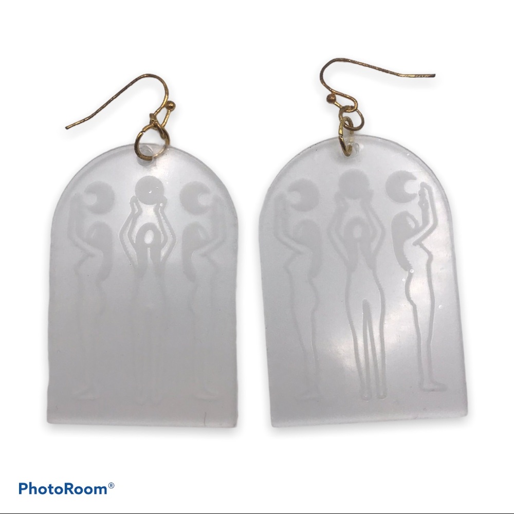 Transparent acrylic triple moon goddess earrings - Picture 3 of 3